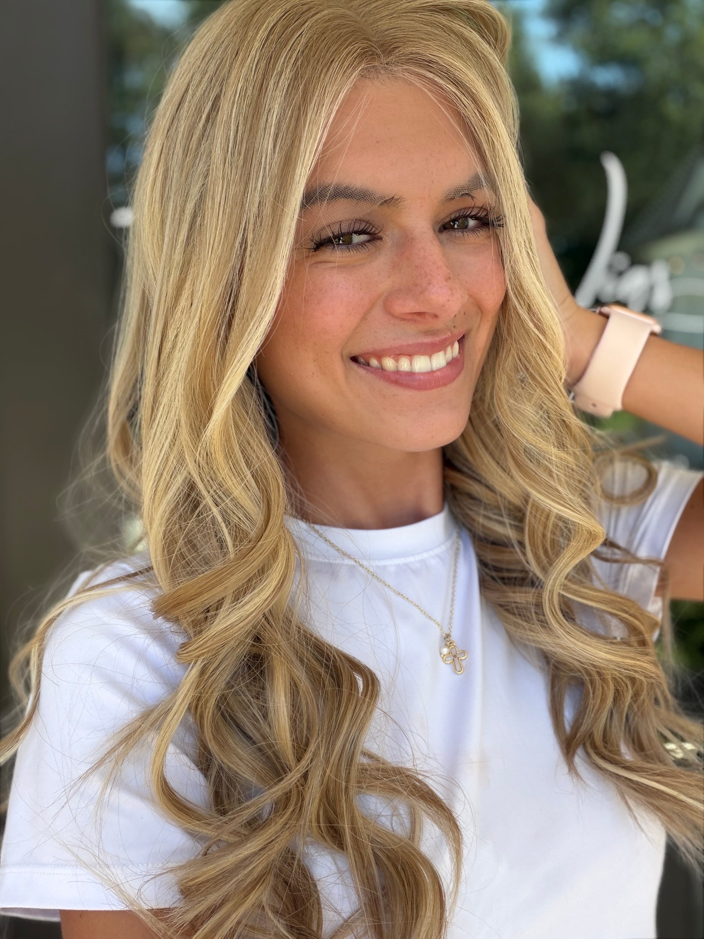 <b>Anniston</b><br> <I>Signature Mongolian Collection</I> <br> 24" Lace Top Wig