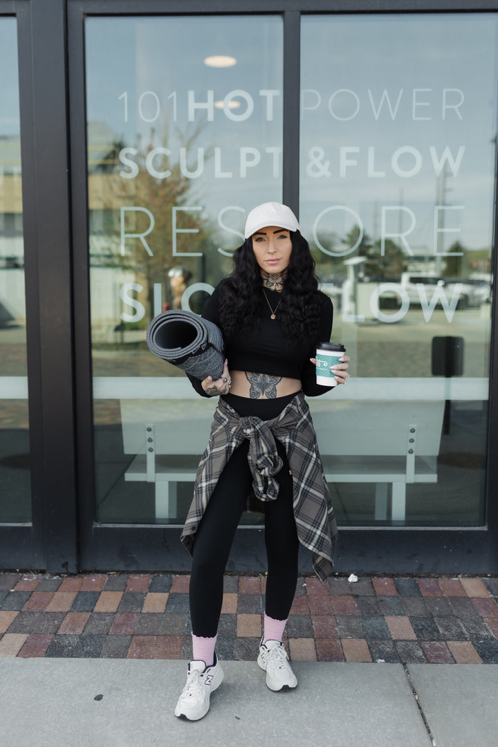 “Wavy Halle” Everyday Hat Wig 22” (choose your size)