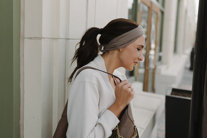 “Bonnie” Everyday Headband Wig 22” (choose your size)