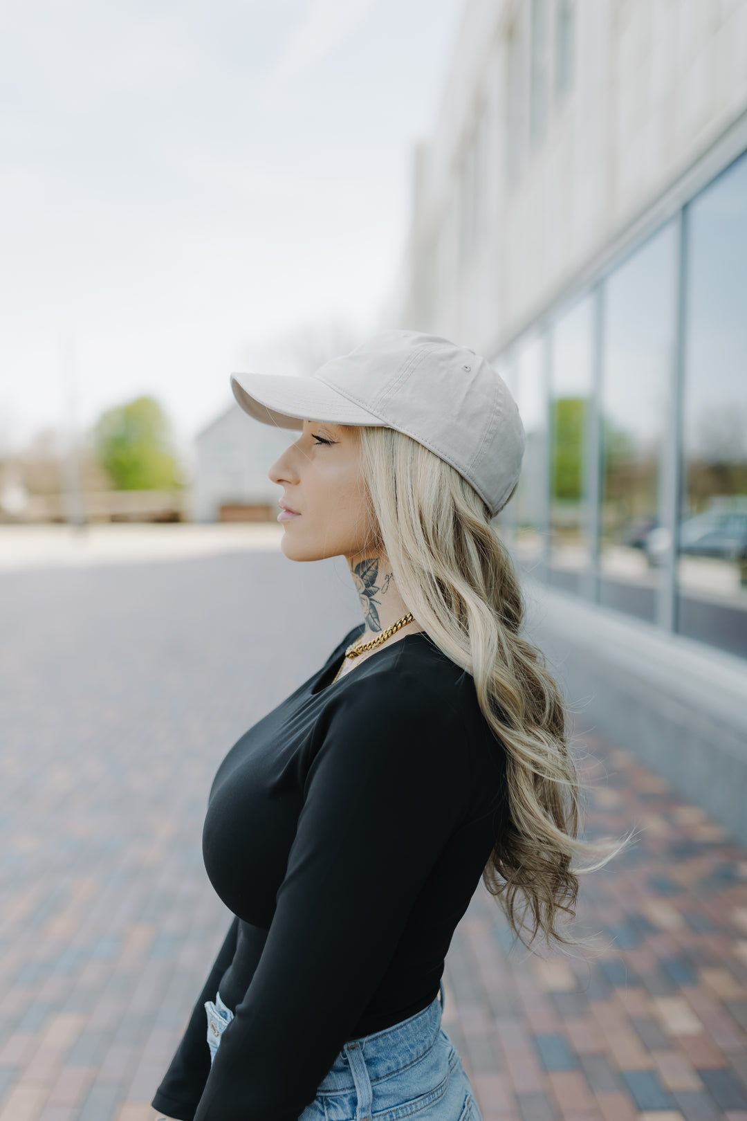 “Erin” Everyday Hat Wig 22” (choose your size)