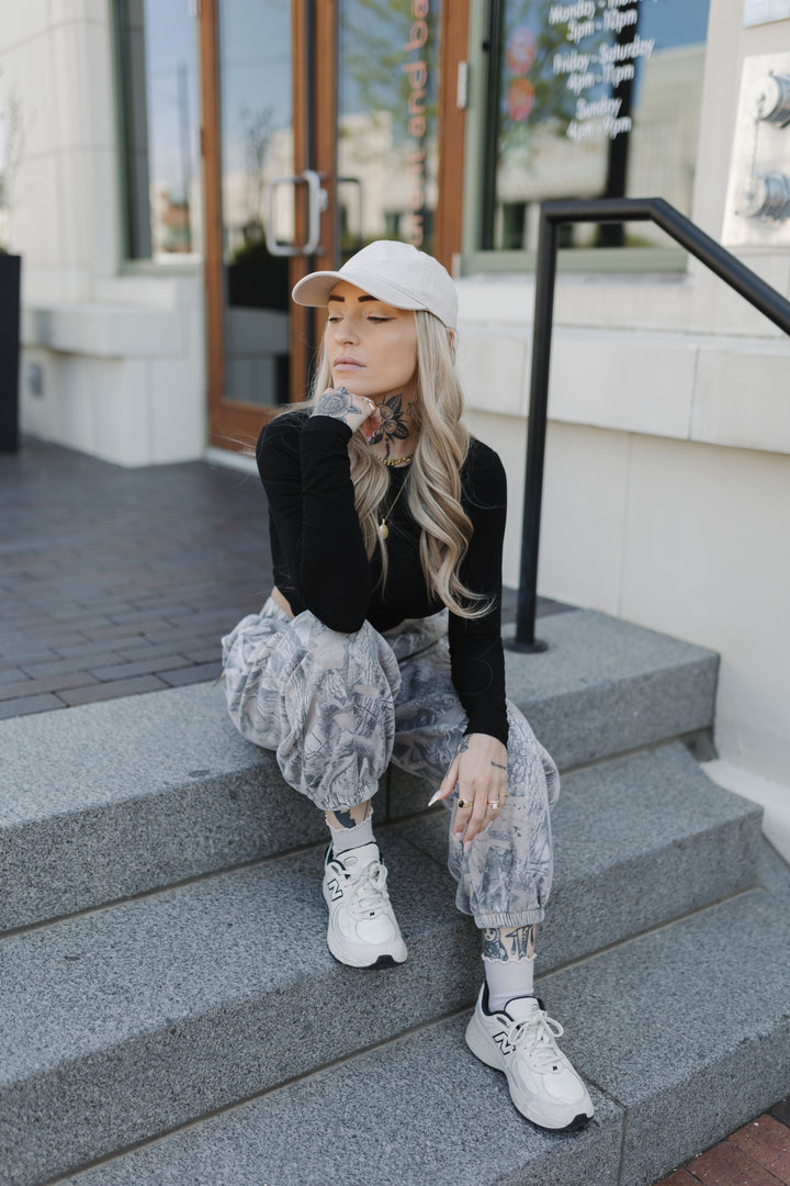 “Erin” Everyday Hat Wig 22” (choose your size)