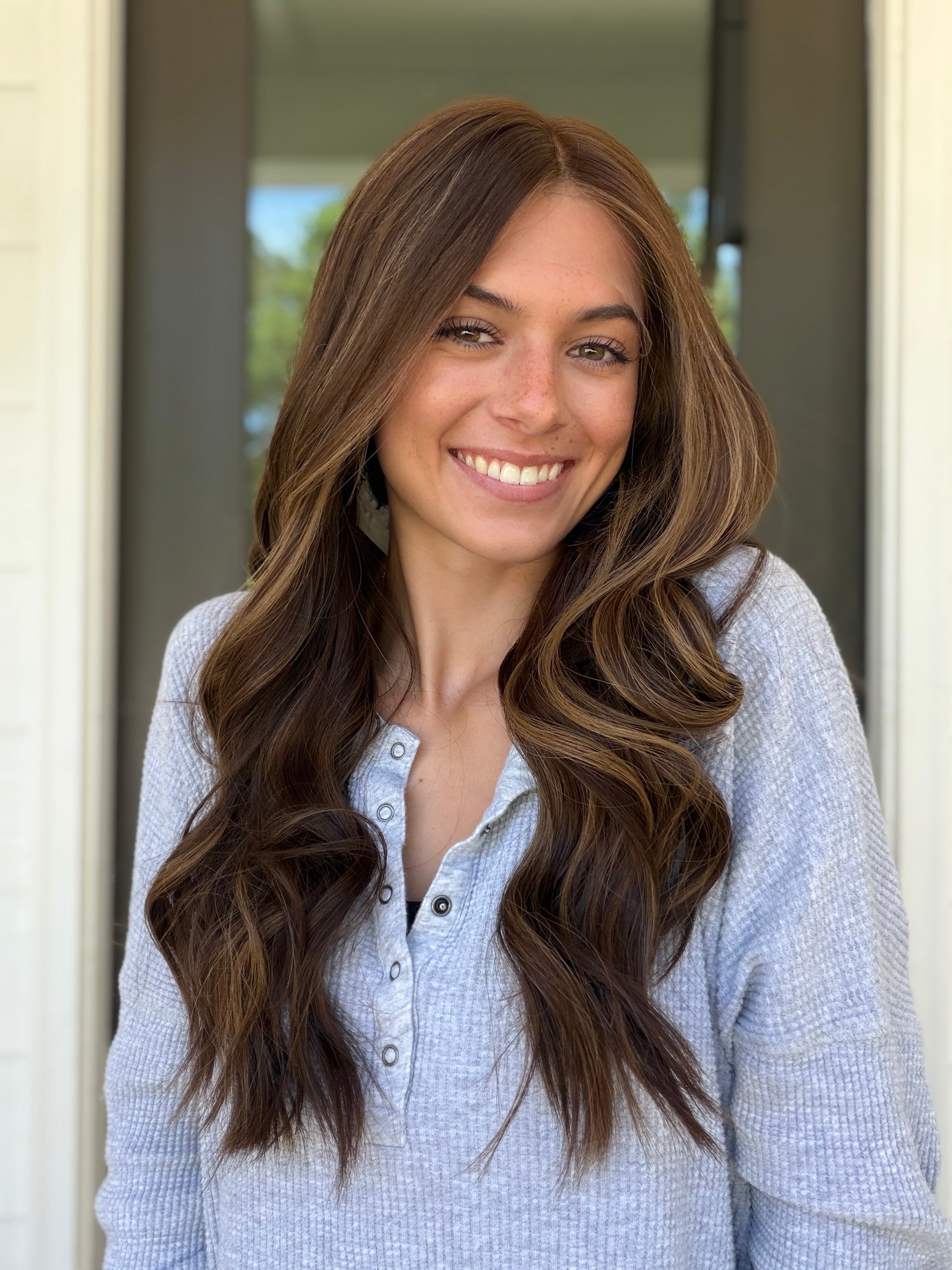 <b>Randi</b><br> <I>Signature Mongolian Collection</I> <br> 24” Lace Top Wig