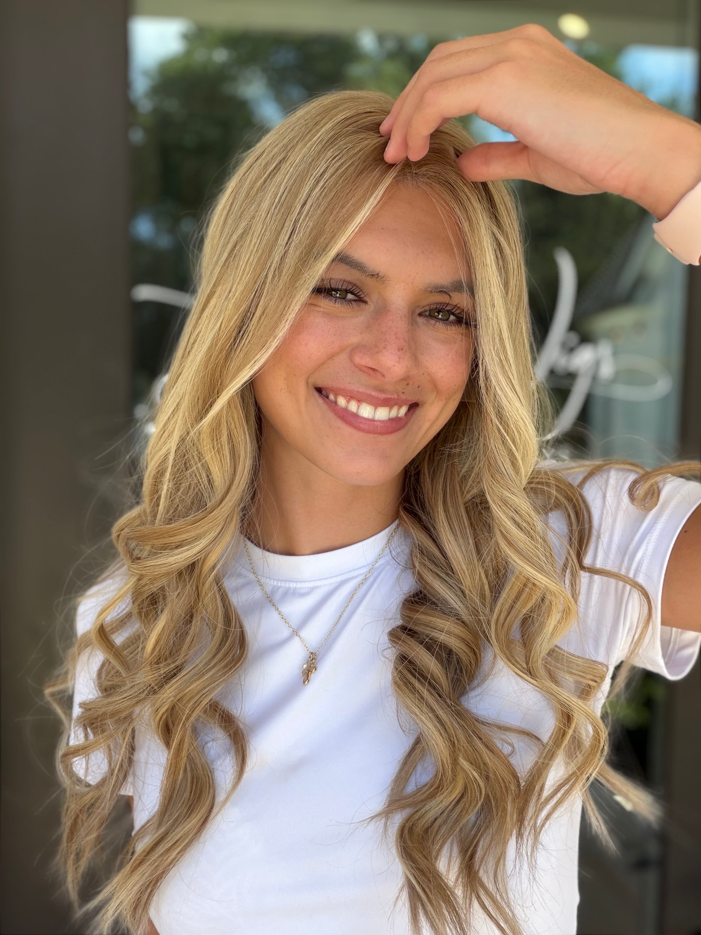 <b>Anniston</b><br> <I>Signature Mongolian Collection</I> <br> 24" Lace Top Wig