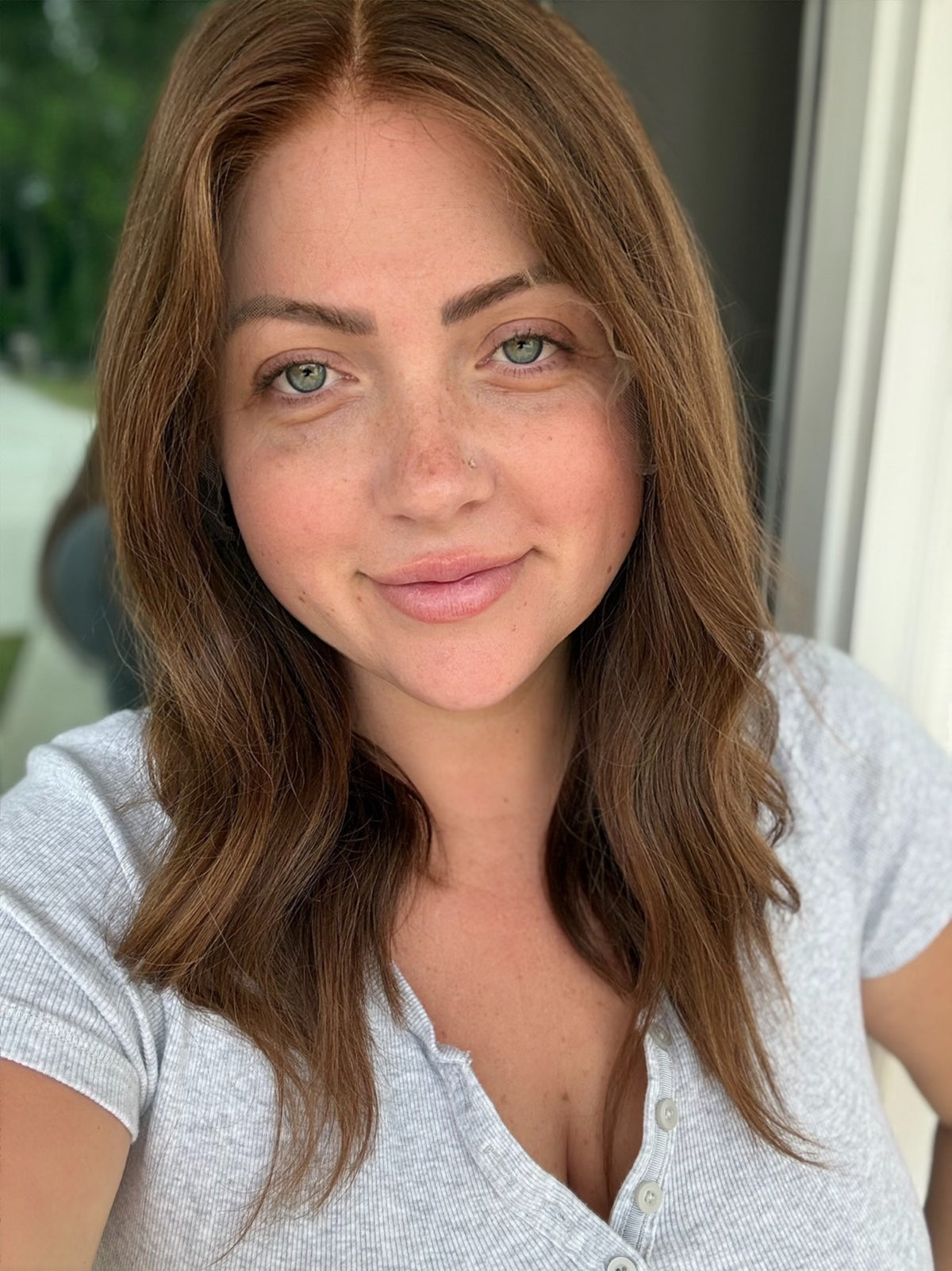 Nelly (M) · 18” Lace Top Wig · Classic European