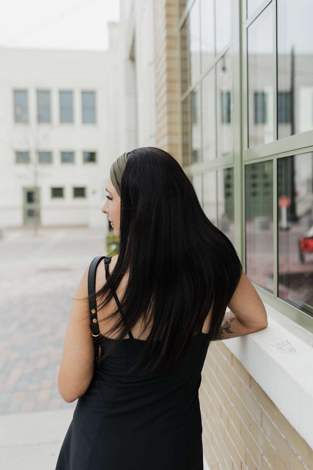 “Halle” Everyday Headband Wig 22” (choose your size)