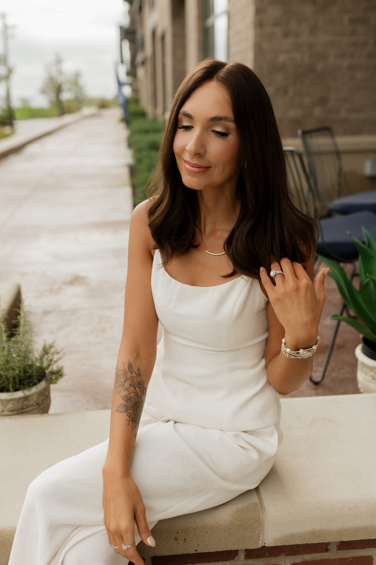 Bella (M) · 18” Lace Top Wig · Classic European