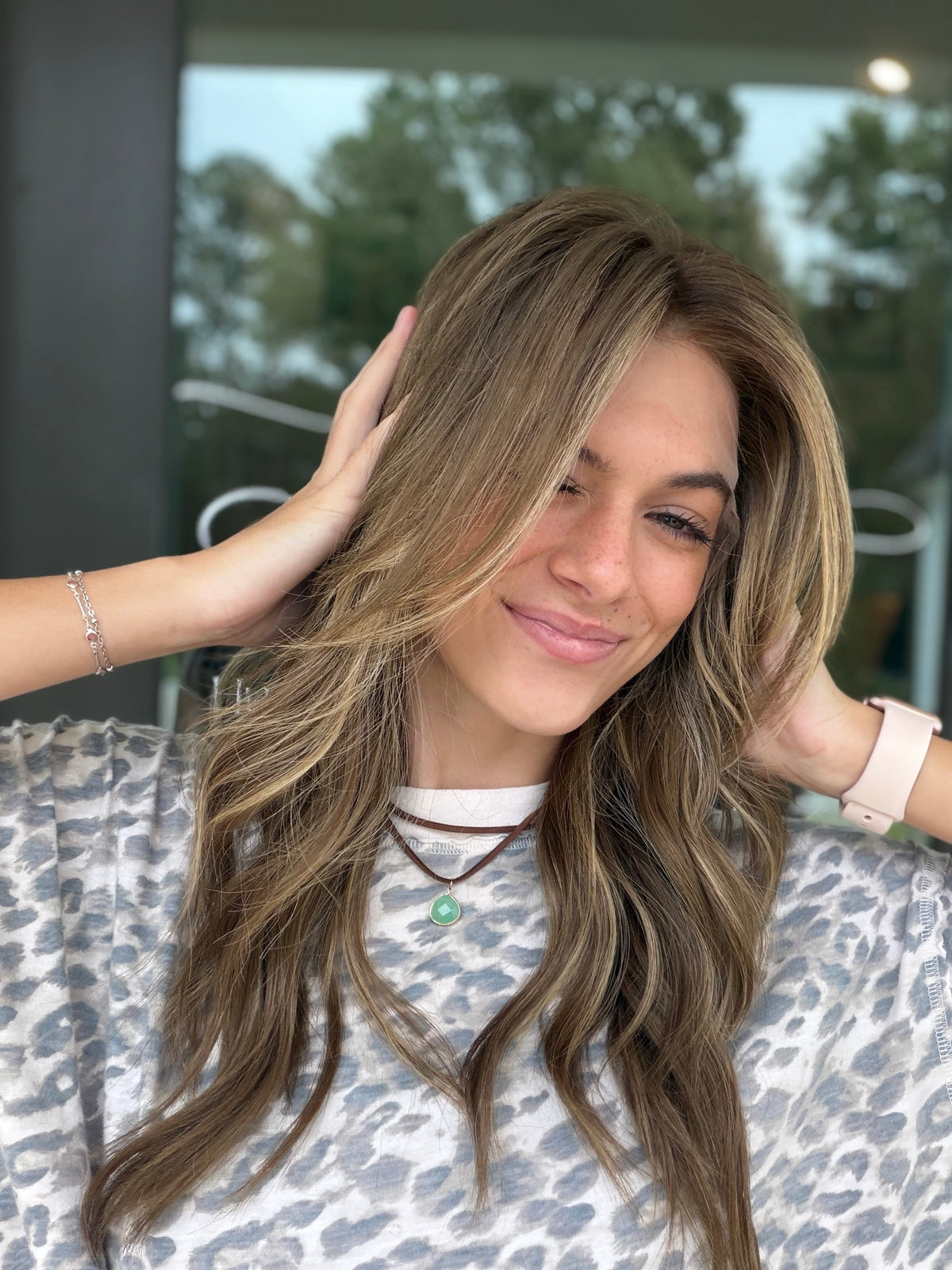 Sandra (L) · 20” Lace Top Wig · Signature Mongolian