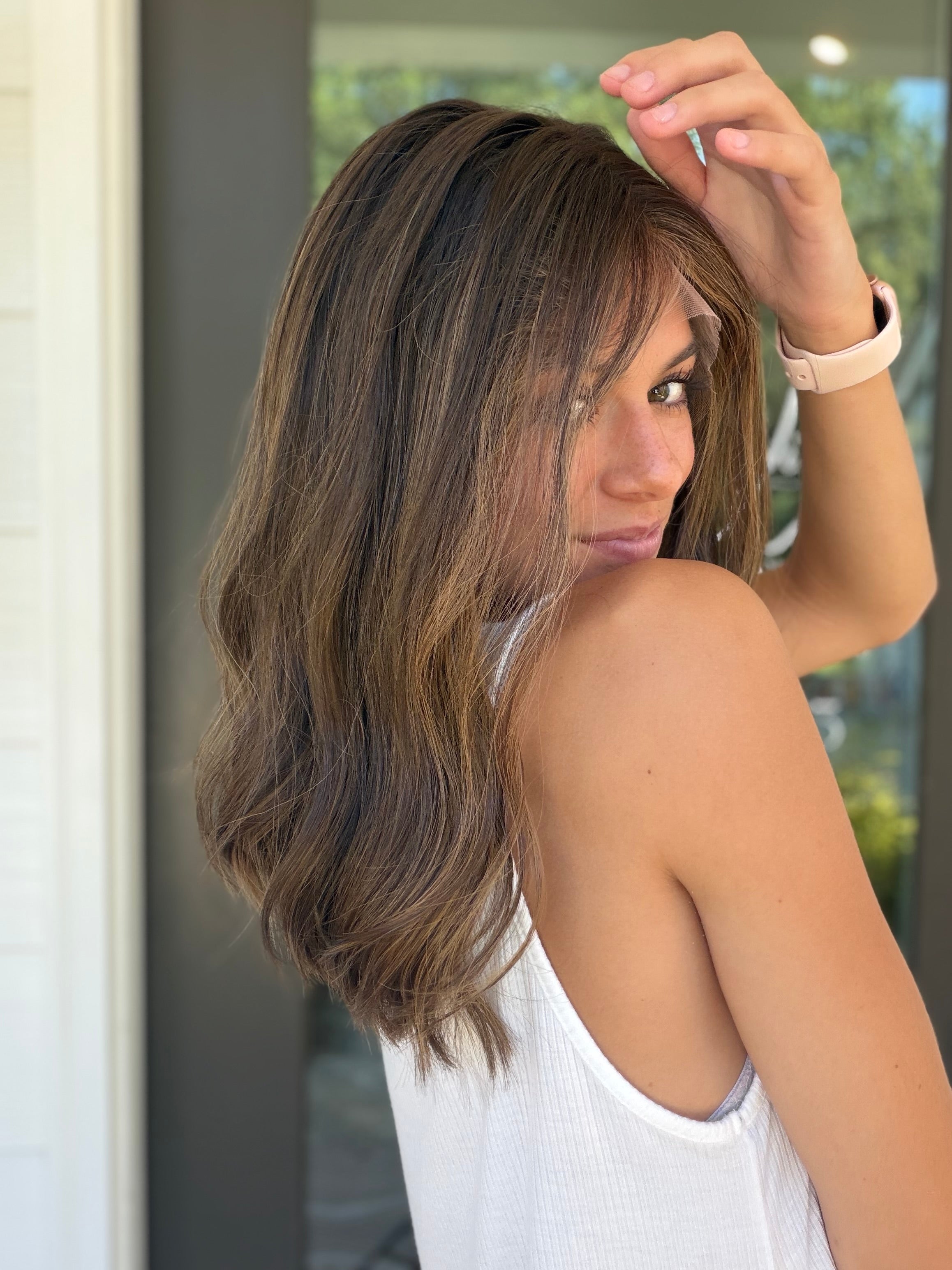 <b>Lisa</b><br> <m>Signature Mongolian Collection</I> <br> 16” Lace Top Wig
