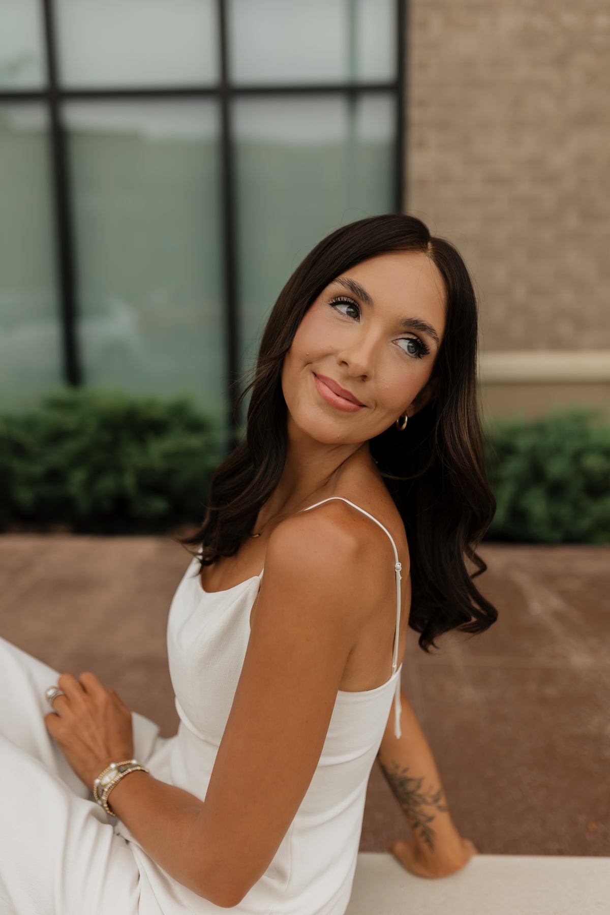 <b>Alex</b><br> <I>Classic European Collection</I> <br> 19” Lace Top Wig