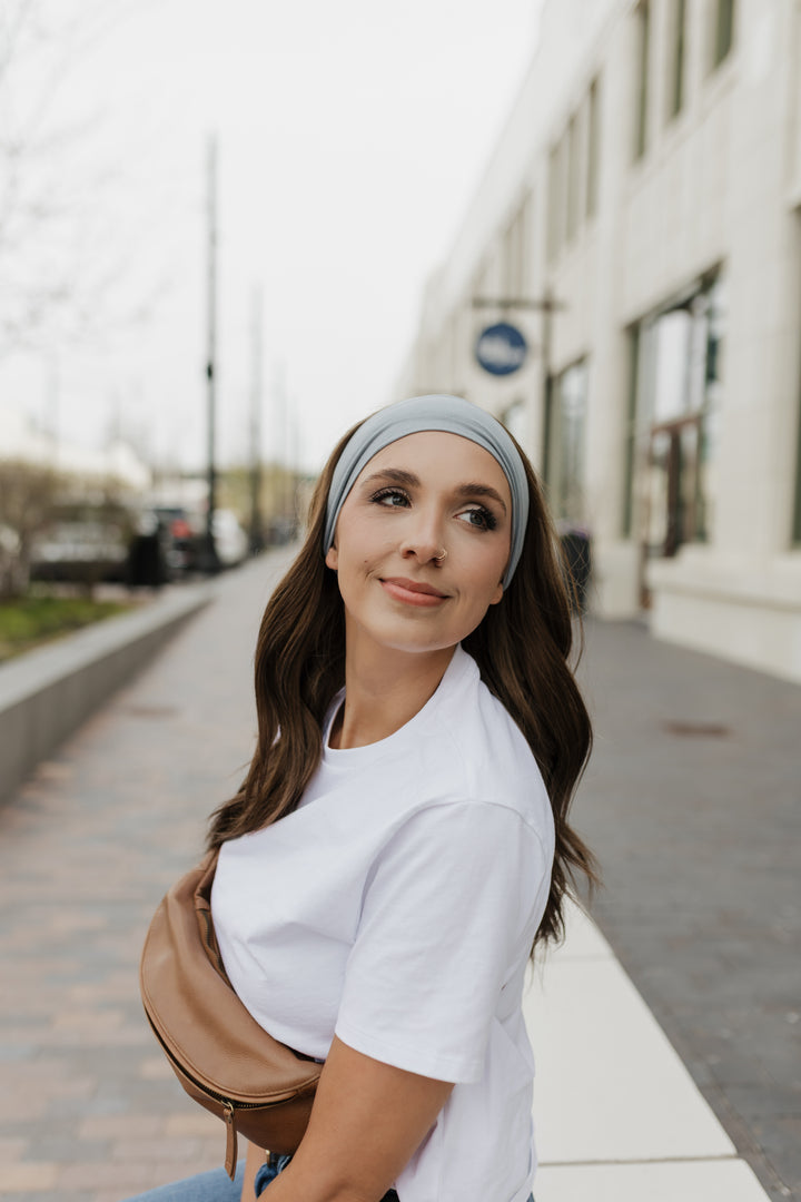 “Kathy” Everyday Headband Wig 22” (choose your size)