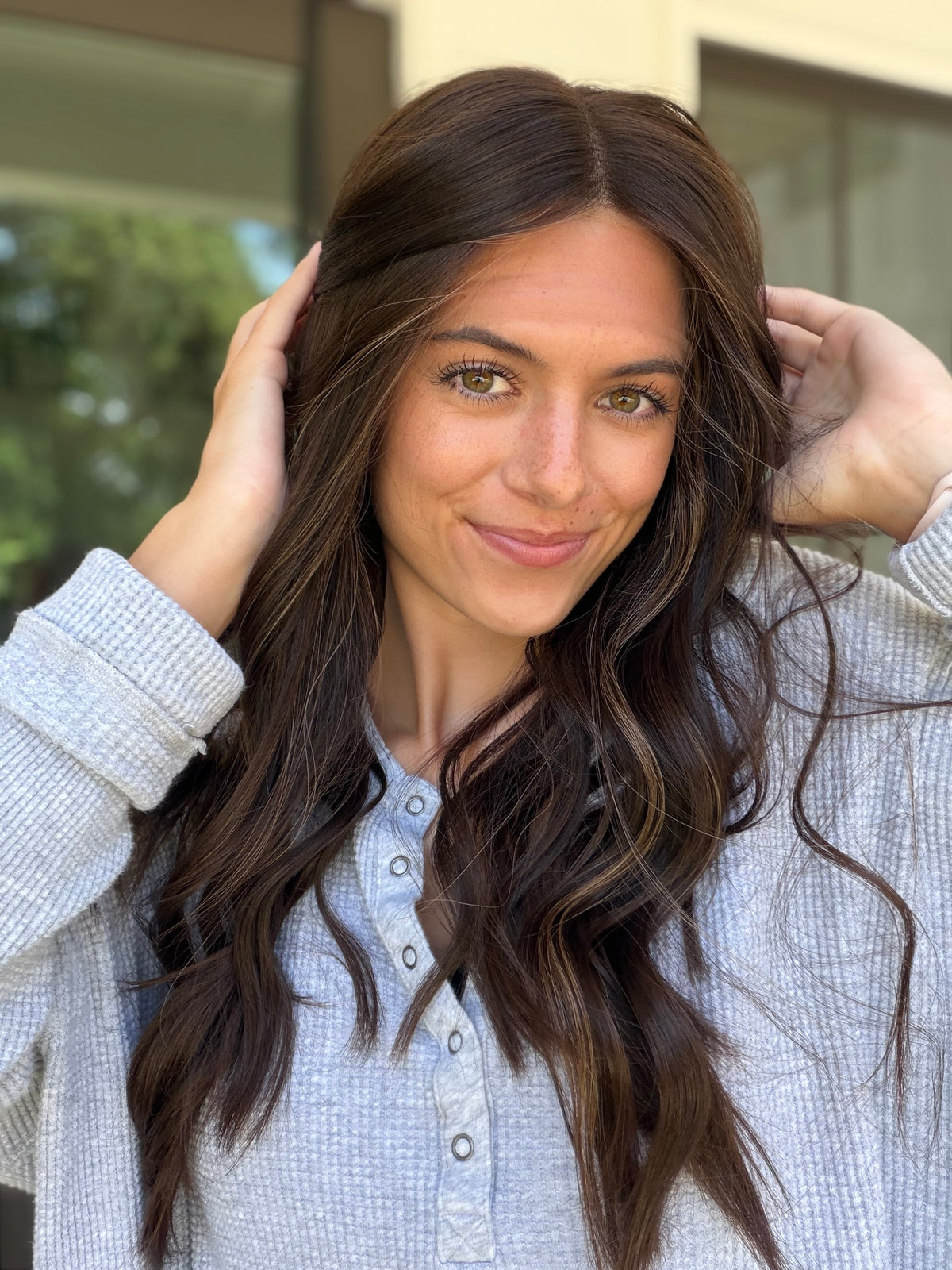 <b>K669</b><br><u>M</u> <br> <l>Classic European Collection</l> <br> 22” Lace Top Wig