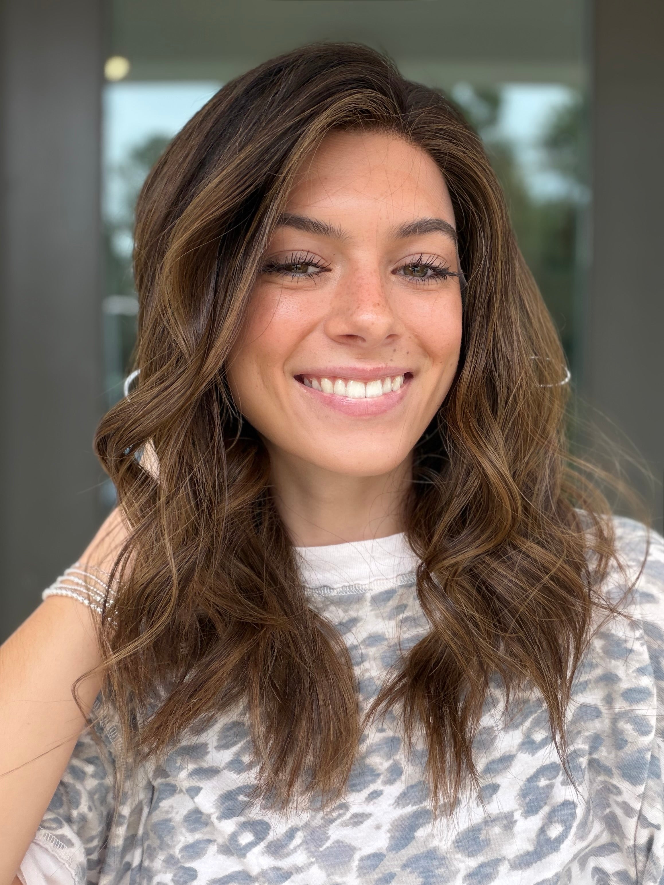 <b>Belle</b><br> <I>Signature Mongolian Collection</I> <br> 18” Lace Top Wig