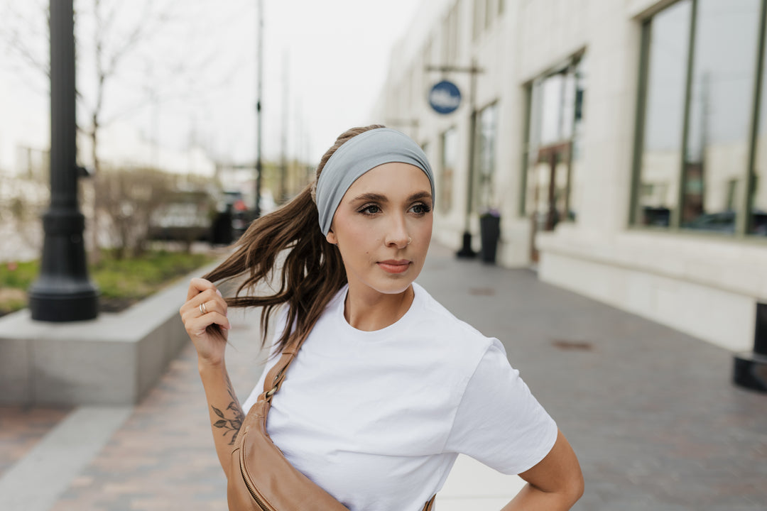 “Kathy” Everyday Headband Wig 22” (choose your size)