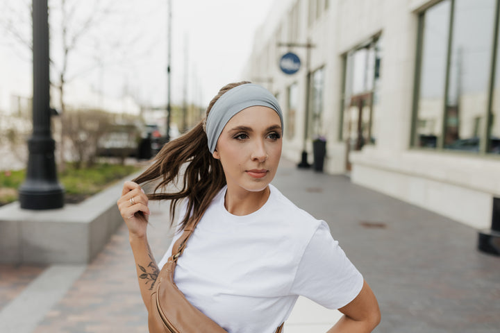 “Kathy” Everyday Headband Wig 22” (choose your size)