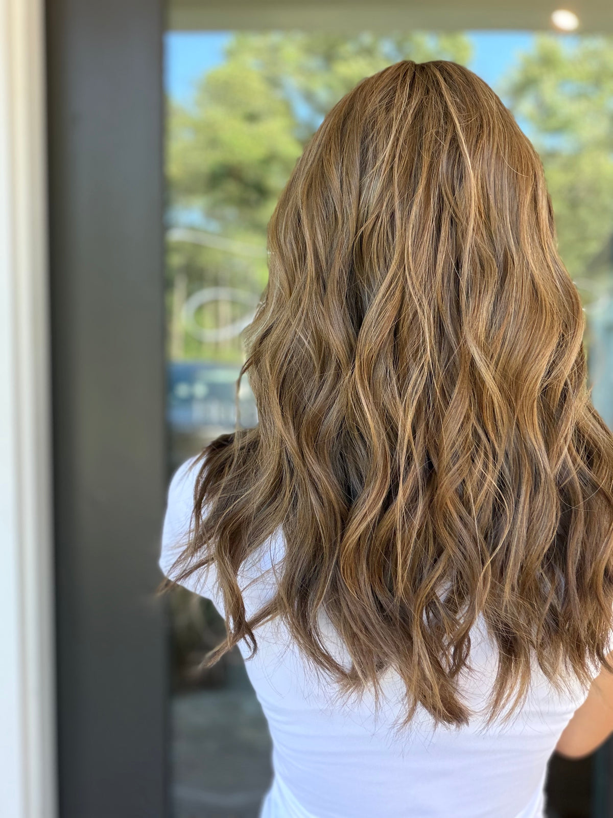 <b>Raya</b><br><u>L</u> <br> <l>Signature Mongolian Collection</l> <br> 20” Lace Top Wig