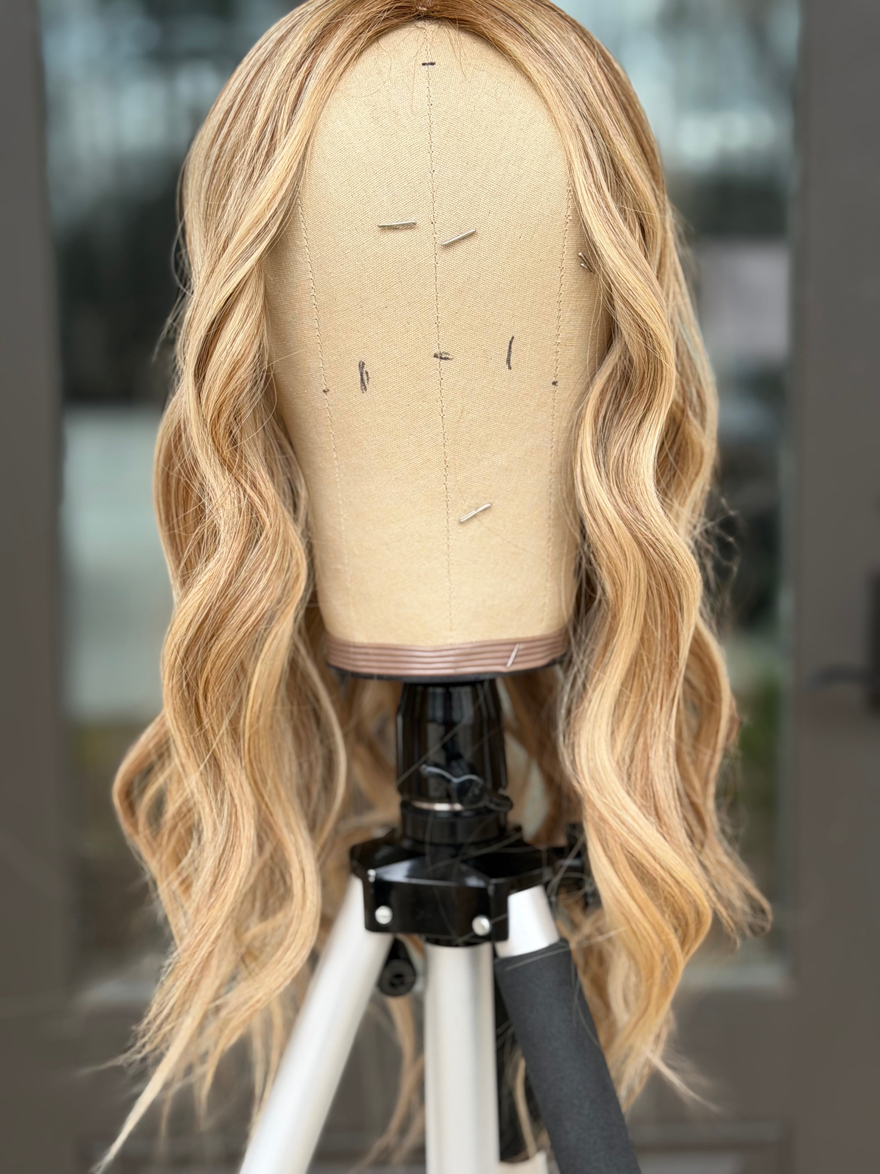 Ginger Rooted Blonde 9x9 20" Human Hair Silk Top Topper, photo 7 of 7