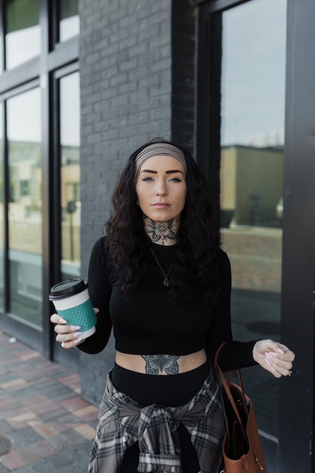 “Wavy Halle” Everyday Headband Wig 22” (choose your size)