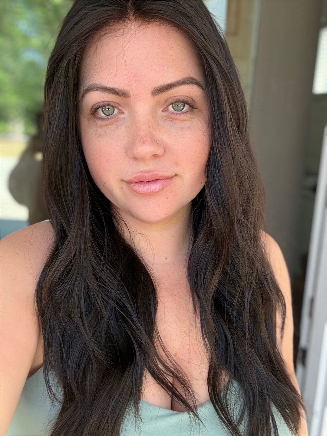 “Jordyn” [M] 22” Lace Top Wig