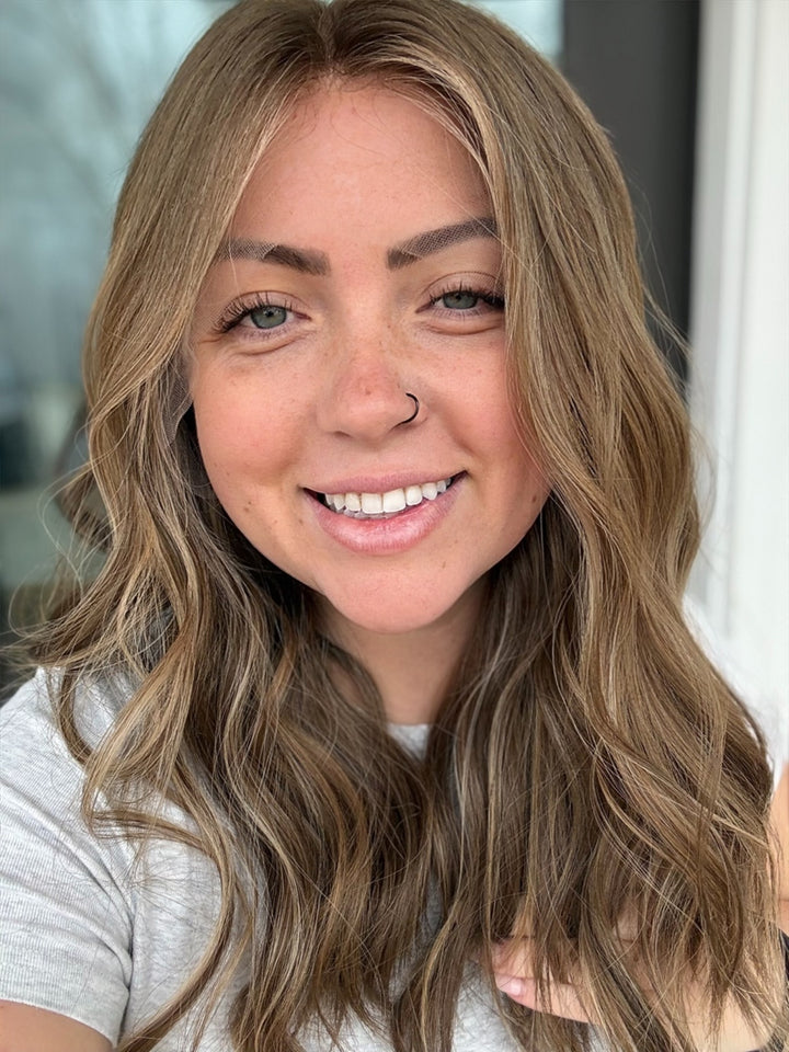 “Raya” [M] 20” Lace Top Wig