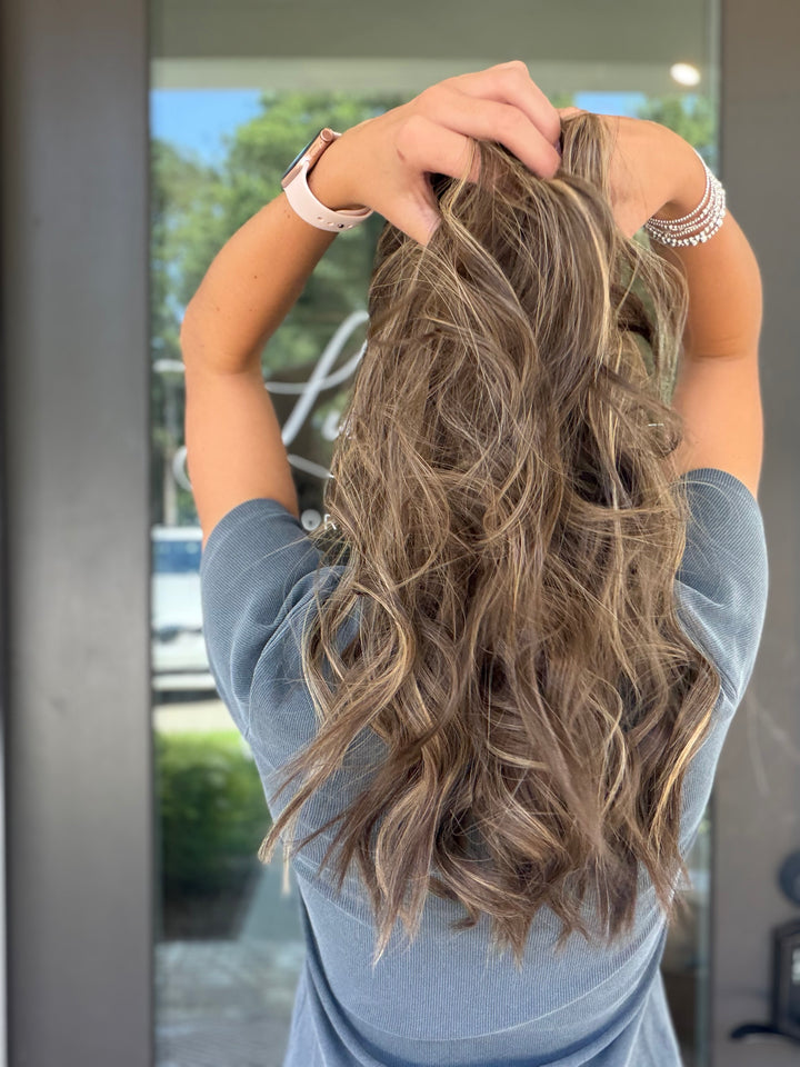 Etta (M) 18” Lace Top Wig
