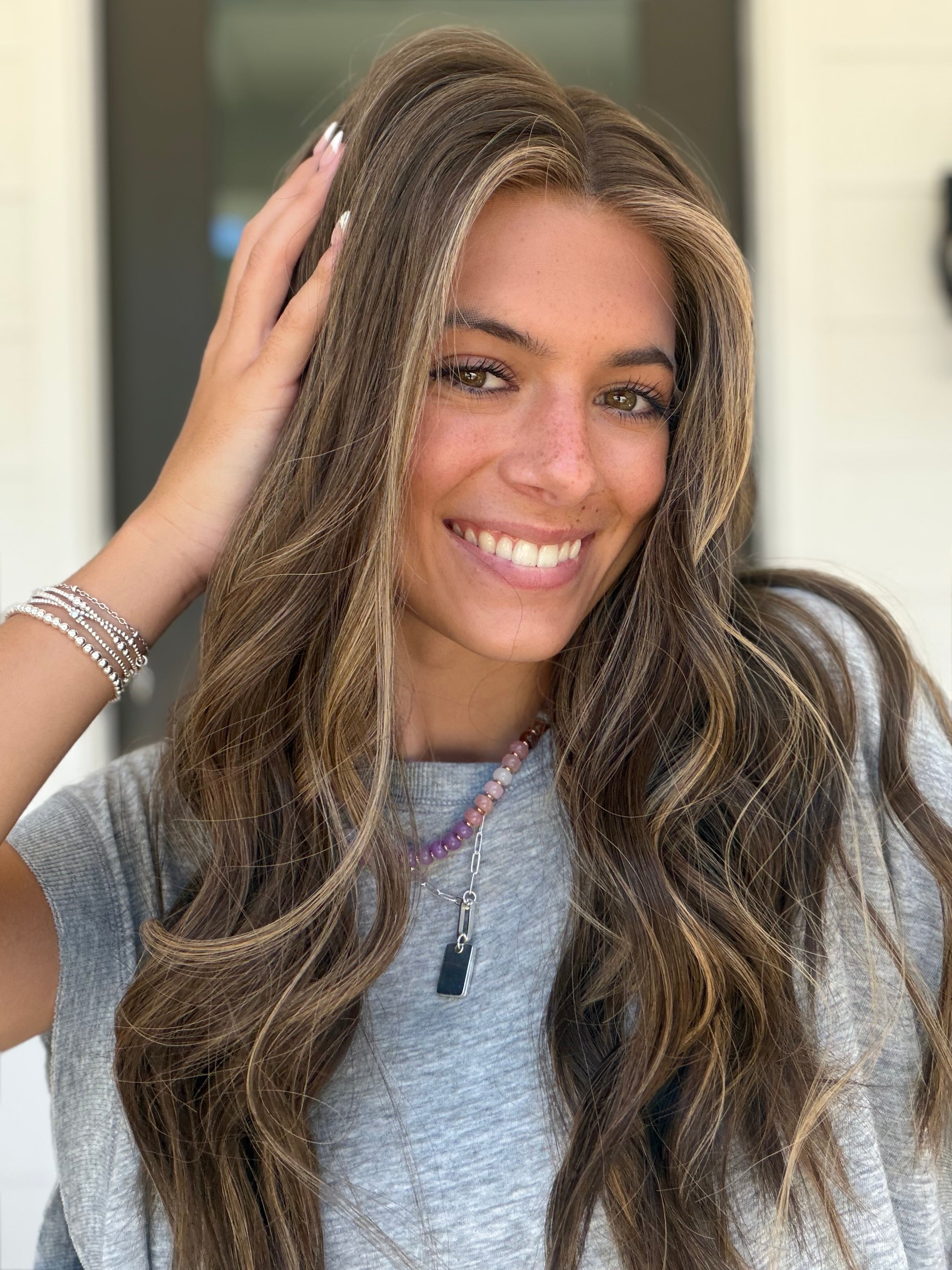 <b>Etta</b><br> <I>Signature Mongolian Collection</I> <br> 24” Lace Top Wig