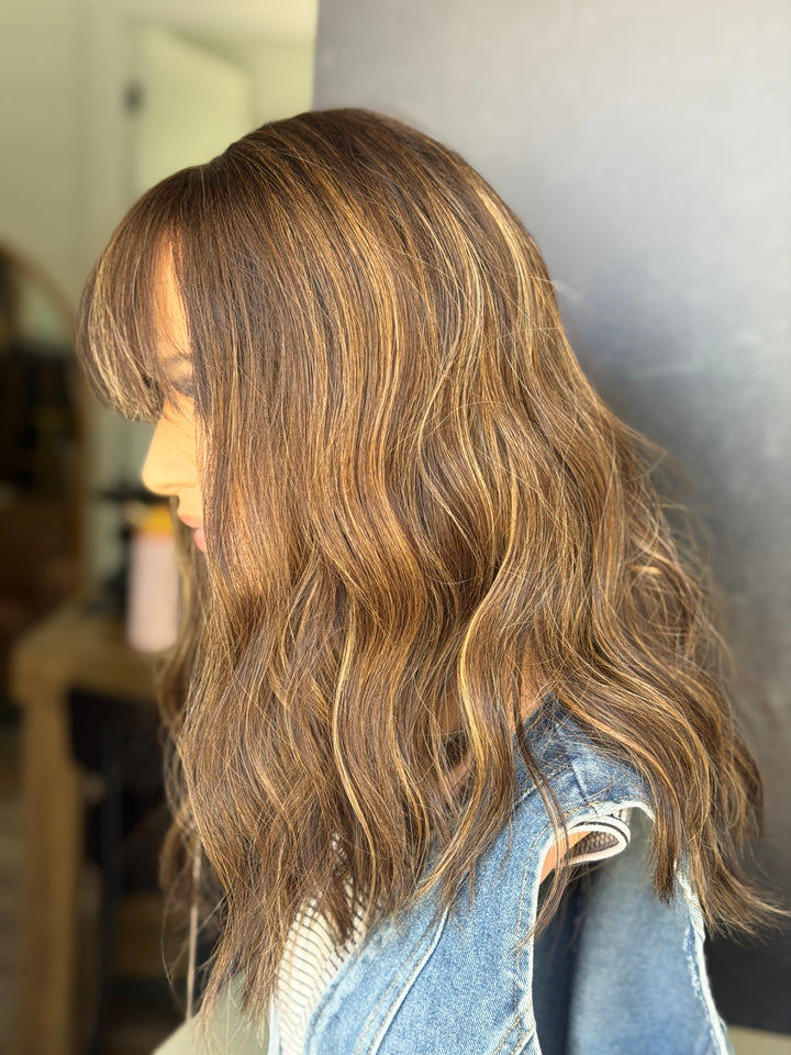 3071 (M) 18” Lace Top Wig