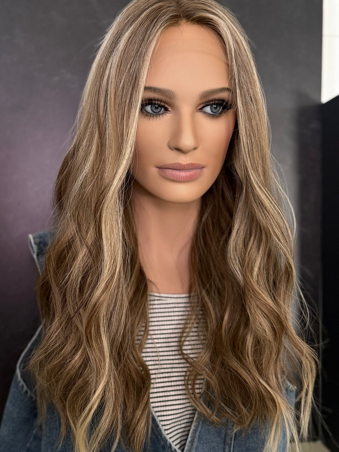 “Morgan” [XS] 22” Lace Top Wig