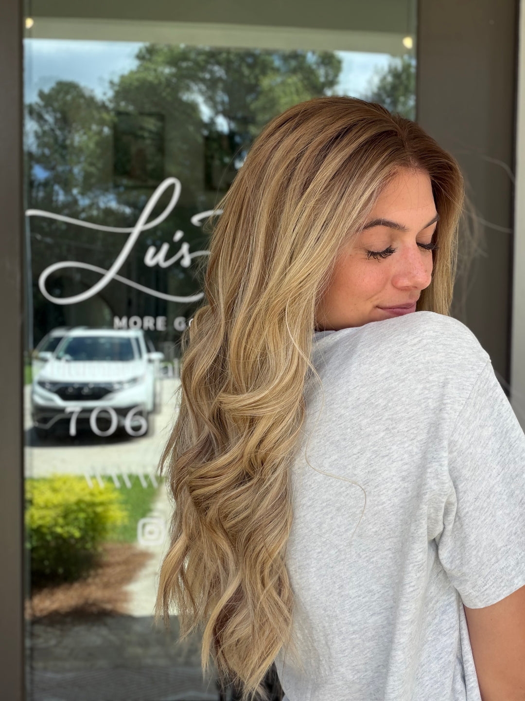 “B3009” (L) 24” Lace Top Wig