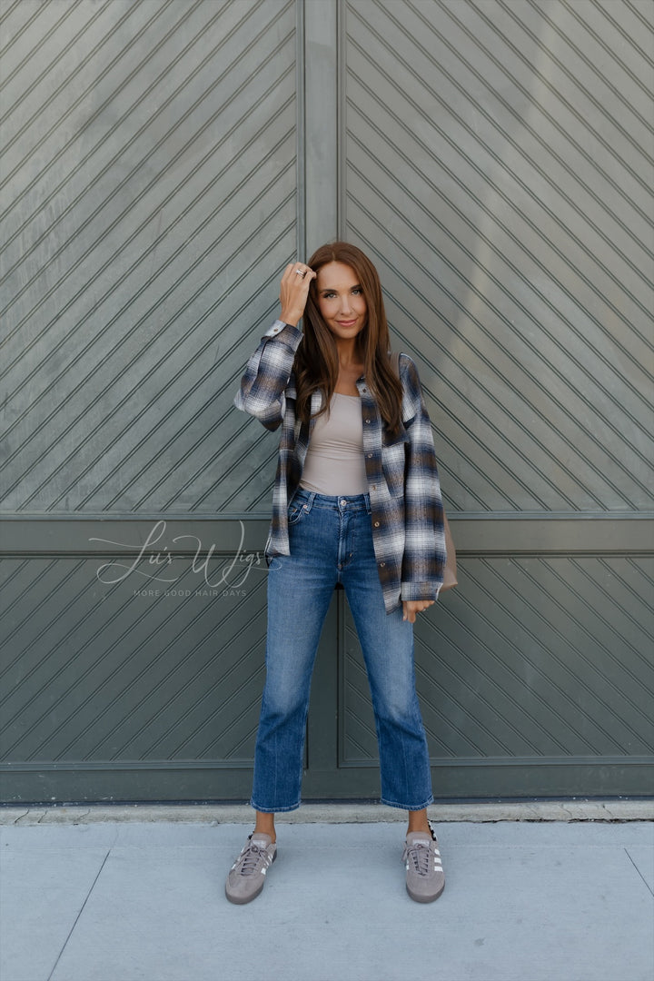 “Sienna” [M] 20” Glam Lace Top Wig