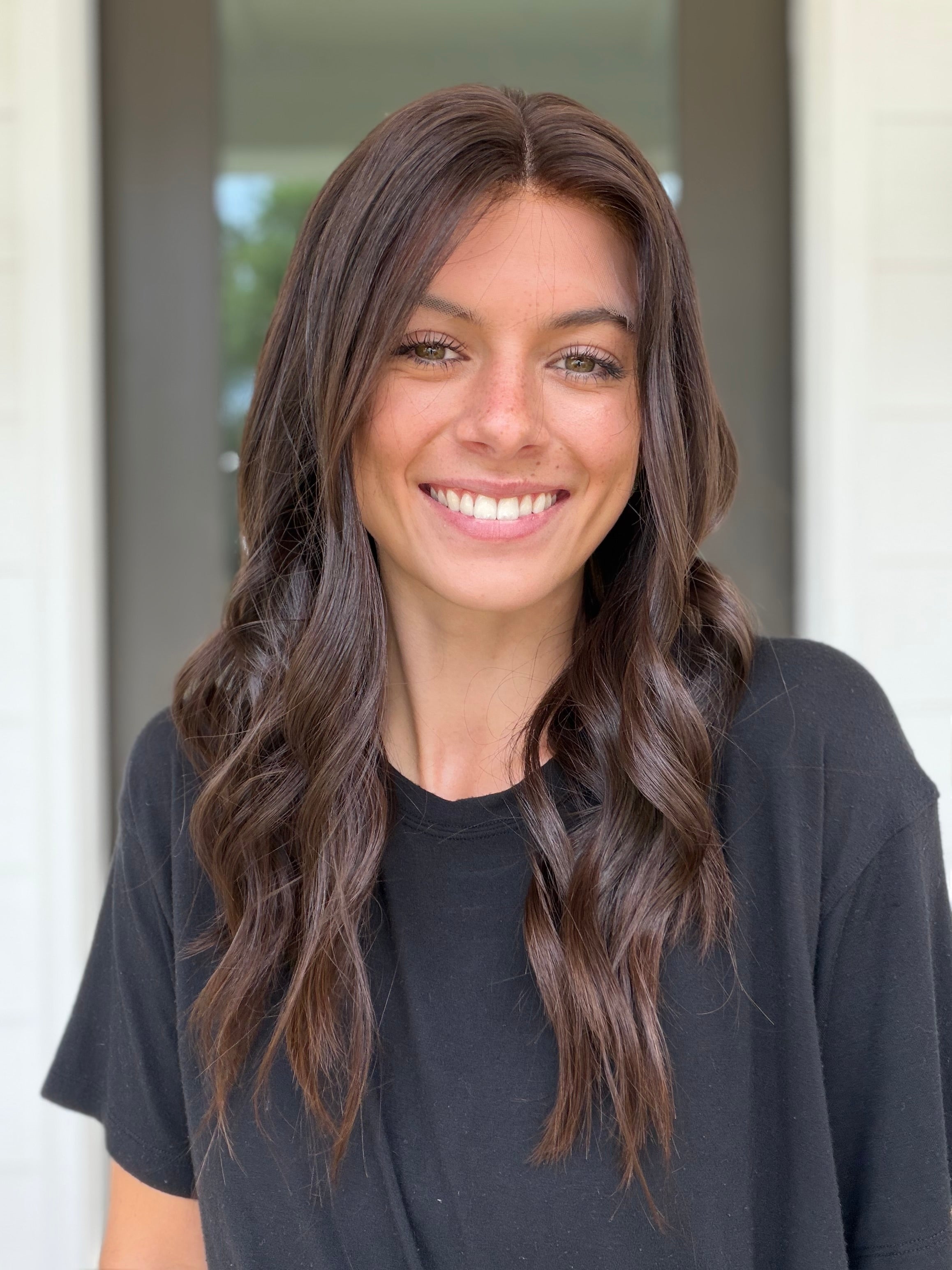 <b>Bella</b><br> <I>Classic European Collection</I> <br> 18” Lace Top Wig