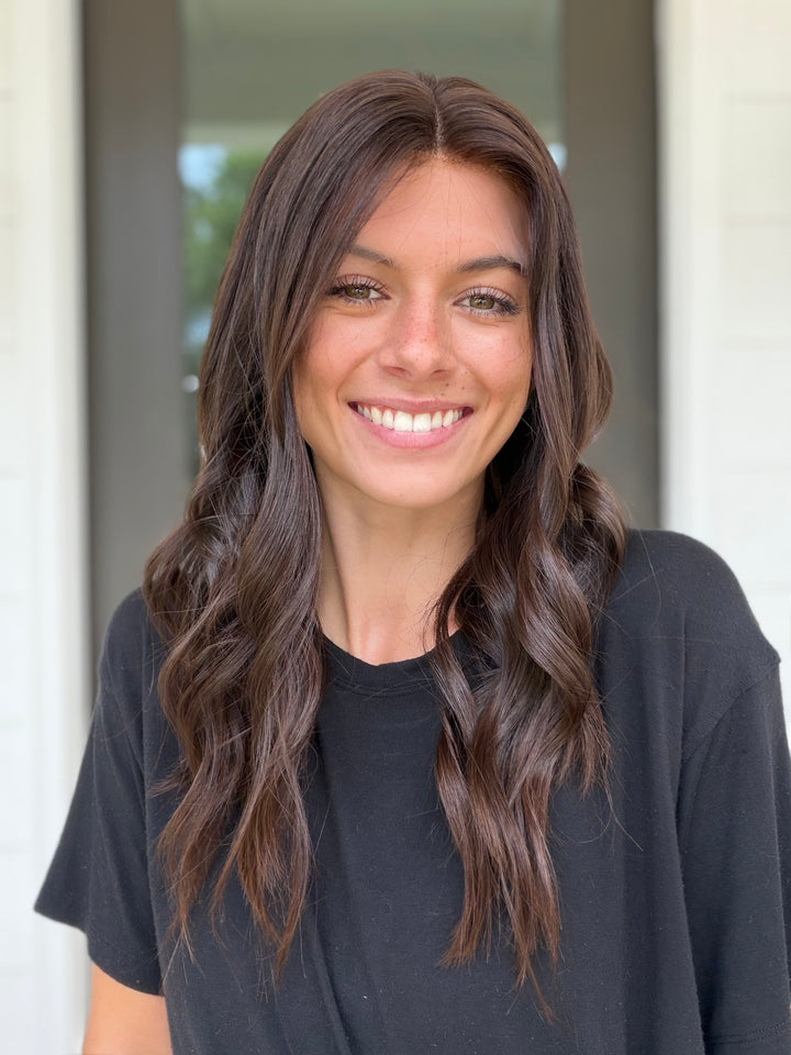 Bella (M) 18” Lace Top Wig
