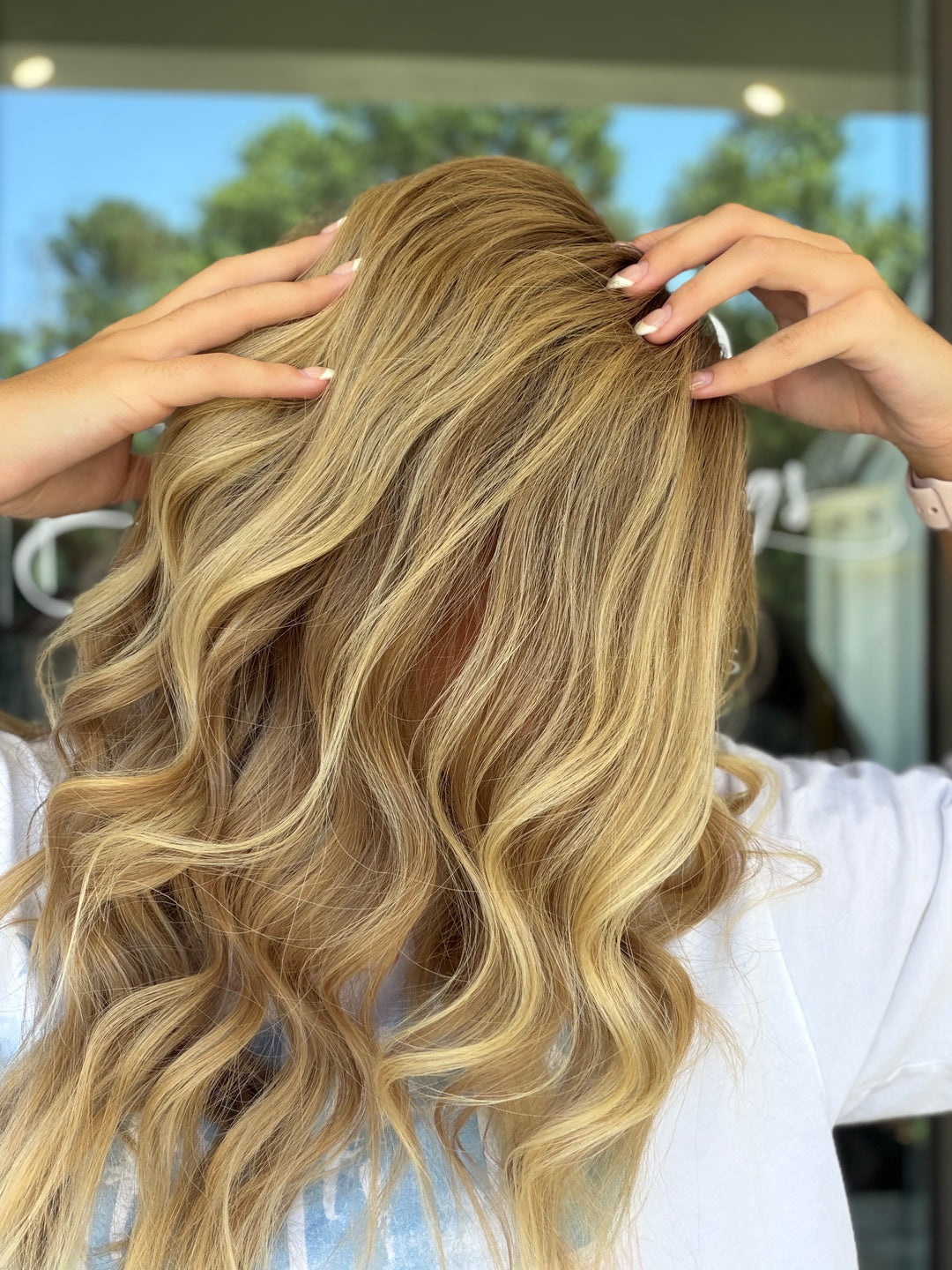 RESALE SS-004 “Norah” M) 20” Lace Top Wig