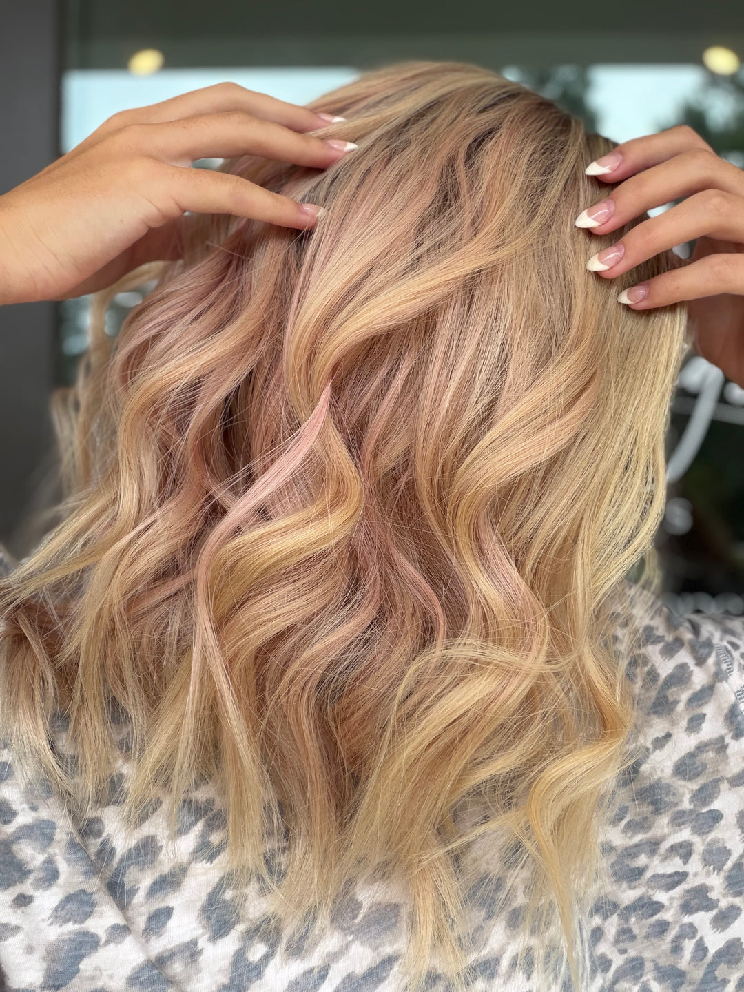 RESALE SS-0013 (L) 18” Lace Top Wig