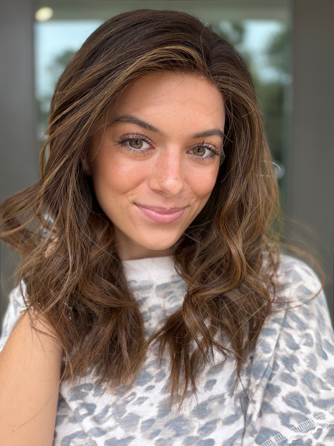 Belle (S) 18” Lace Top Wig