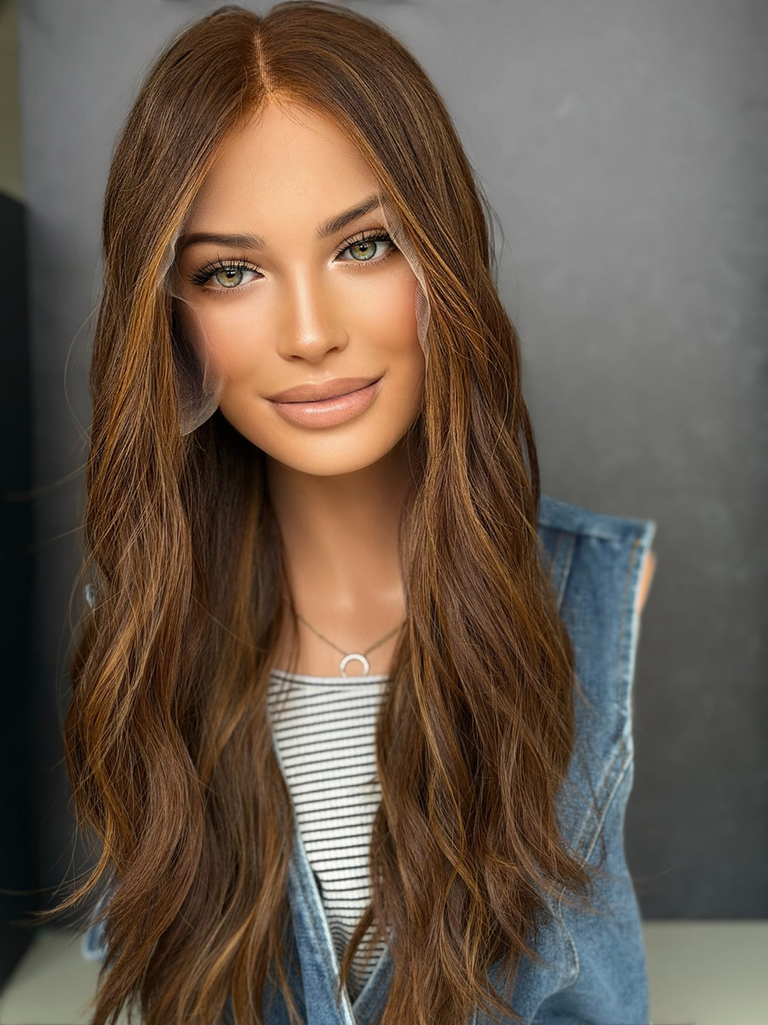 "Rose" [M] 22" Lace Top Wig