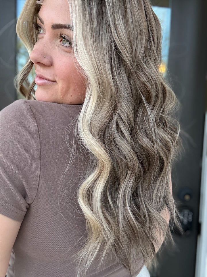 B2838 M 22” Lace Top Wig