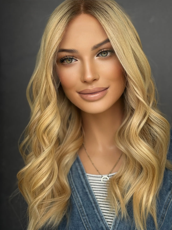 “Sandy” [M] 20” Lace Top Wig