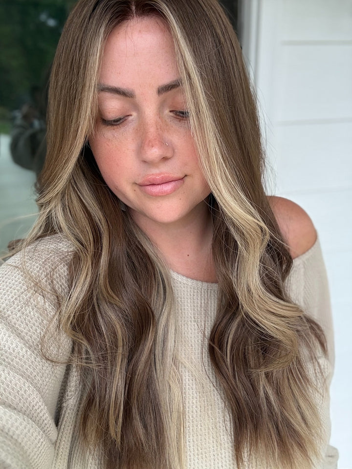 “B3006” (XS) 24” Lace Top Wig