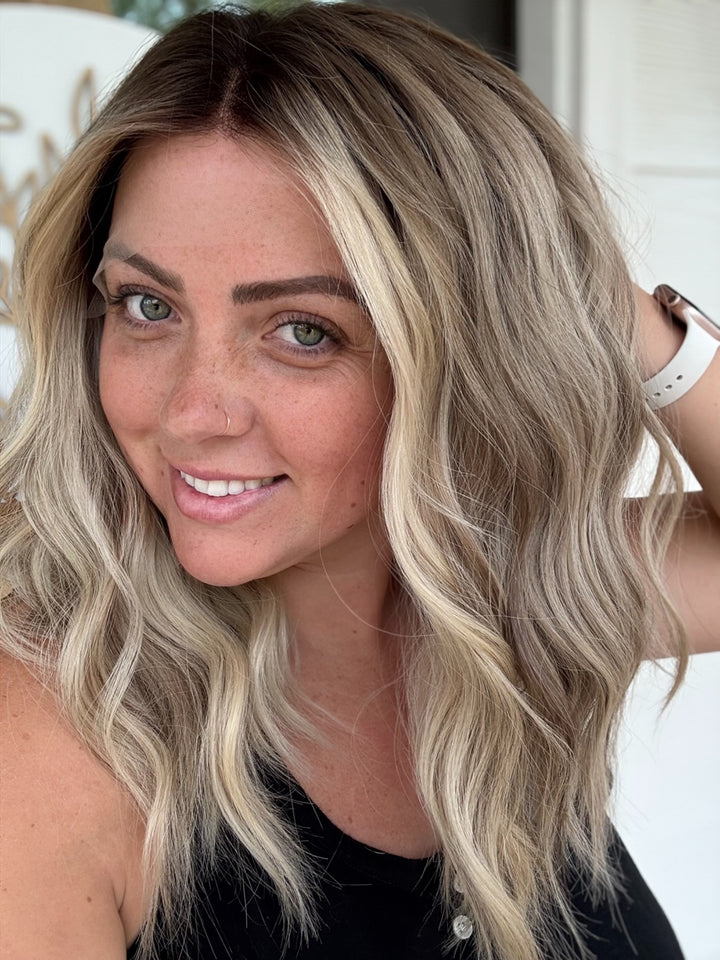 “B2689” [S] 18” Lace Top Wig