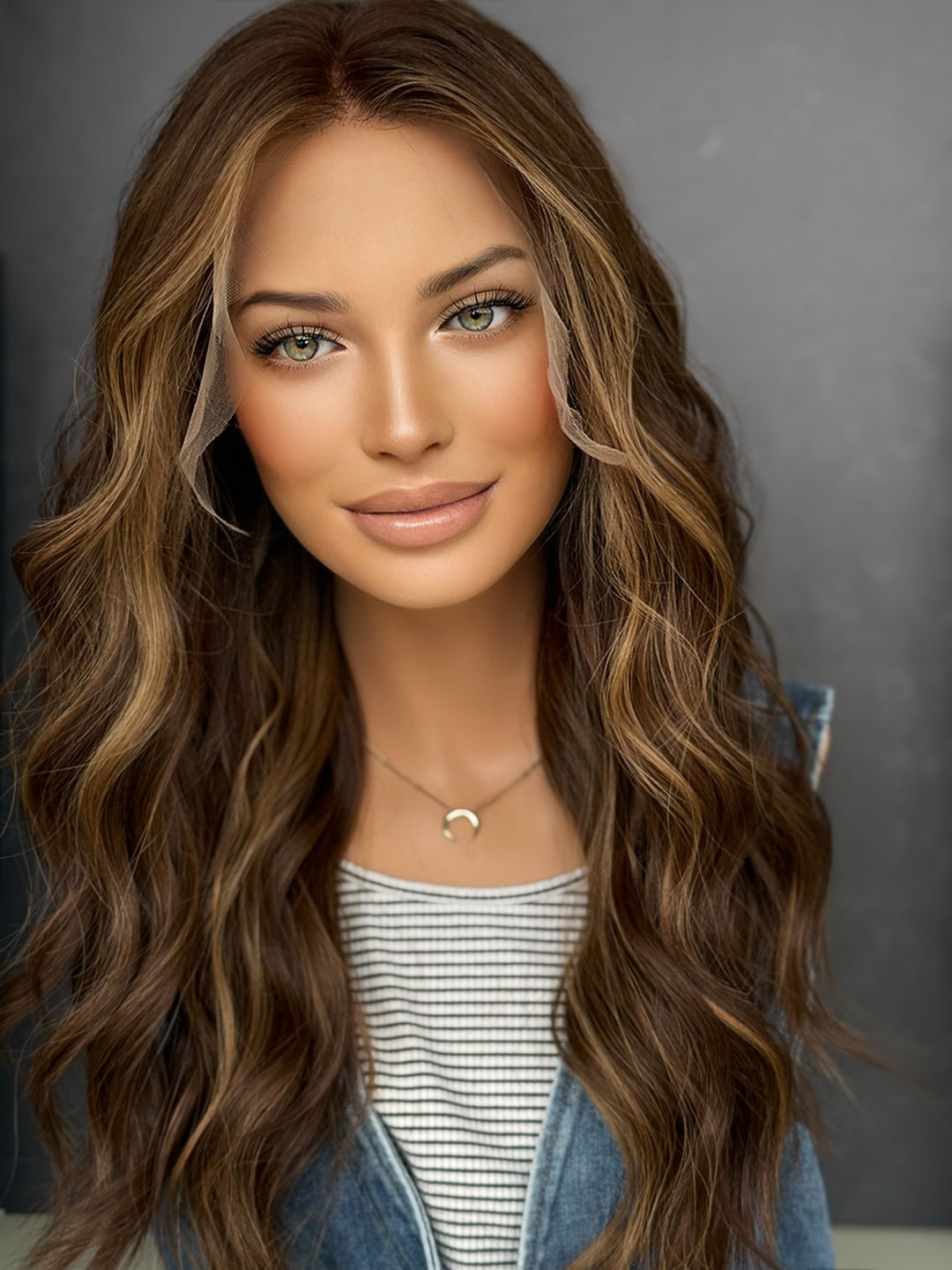 “Ella” [L] 22” Lace Top Wig