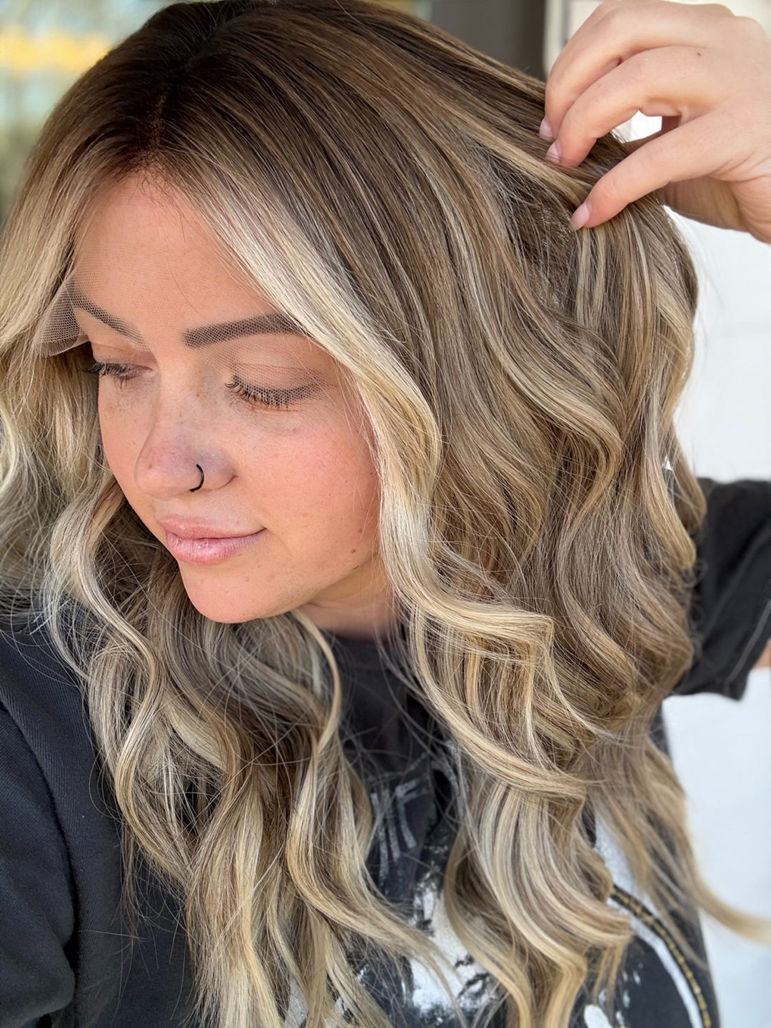 “B2901” [M] 22” Lace Top Wig