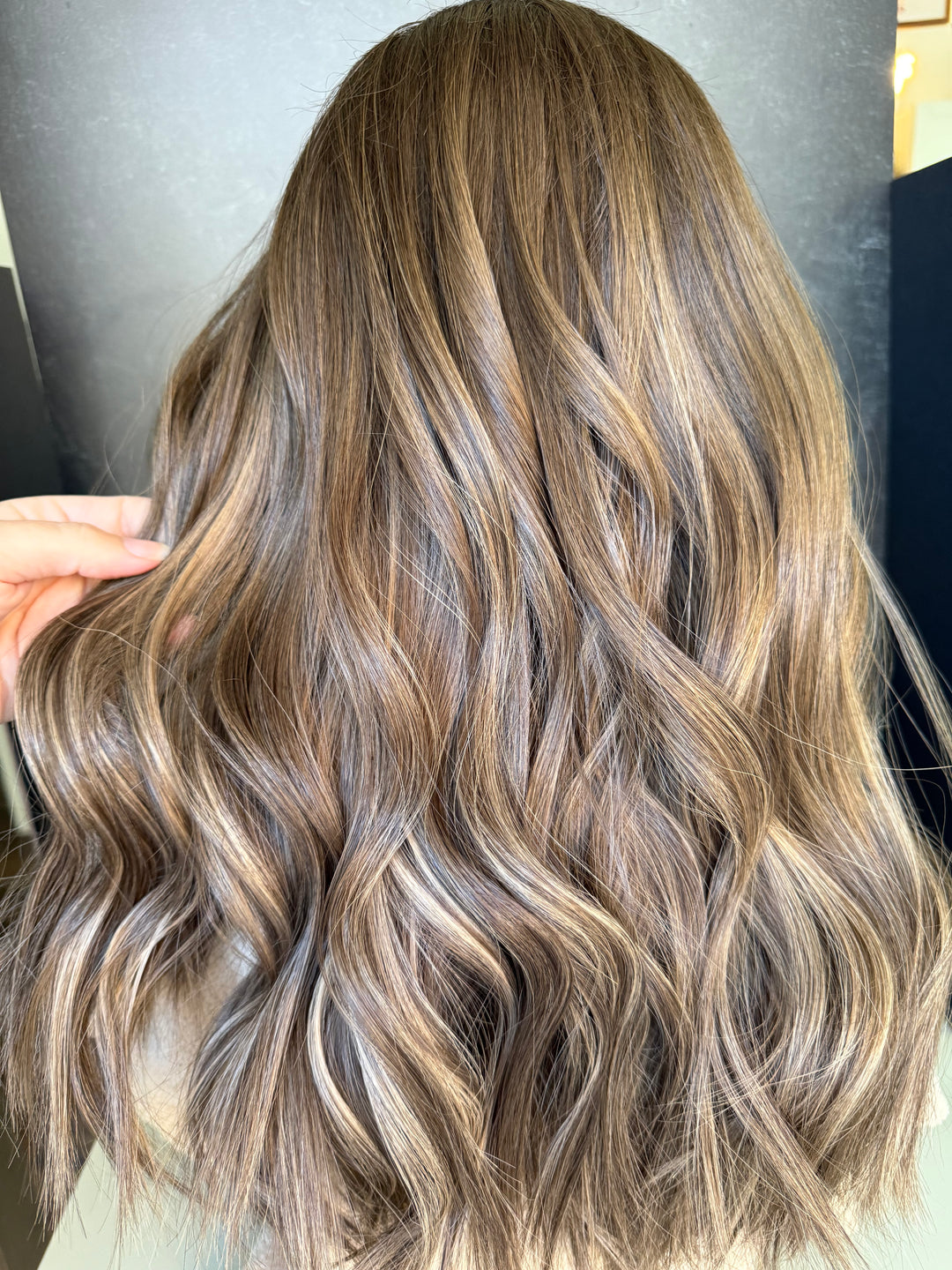 “Latte Swirl” [S] 21” Lace Top Wig