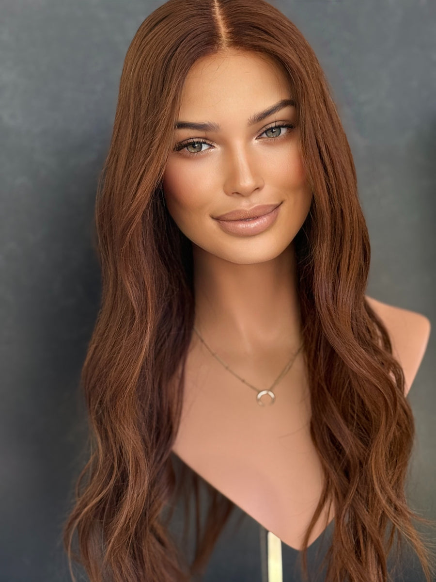 Zoey [M] 22” Glam Collection Wig