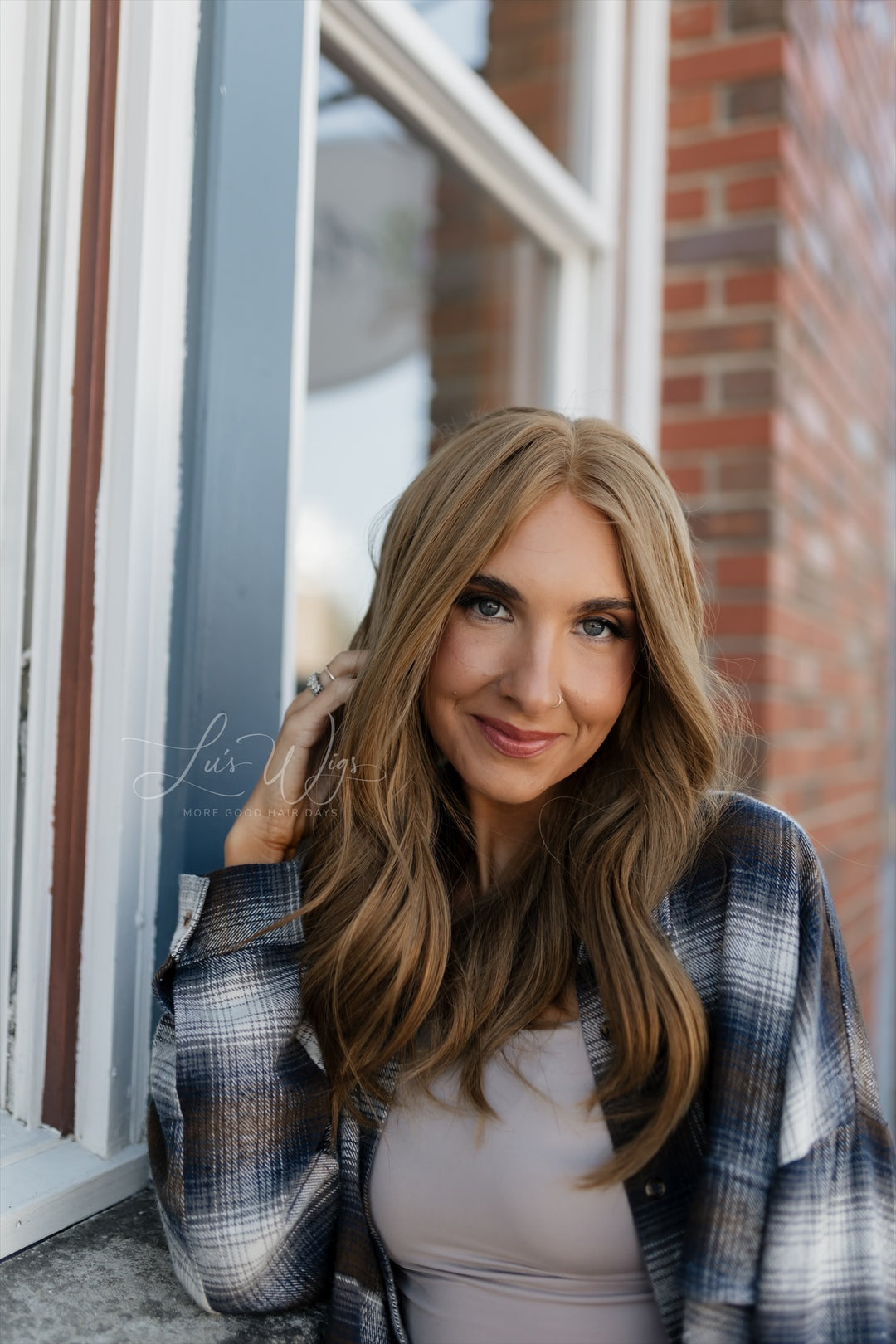 “Penny” [M] 20” Lace Top Wig