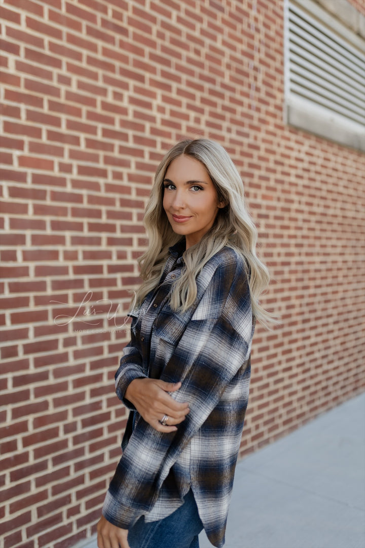 “Esme” [M] 20” Glam Lace Top Wig