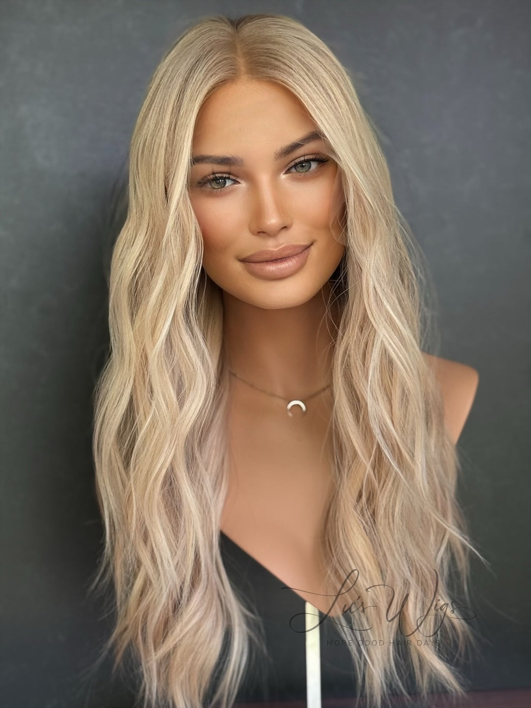 “Demi” [S] 22” Lace Top Wig