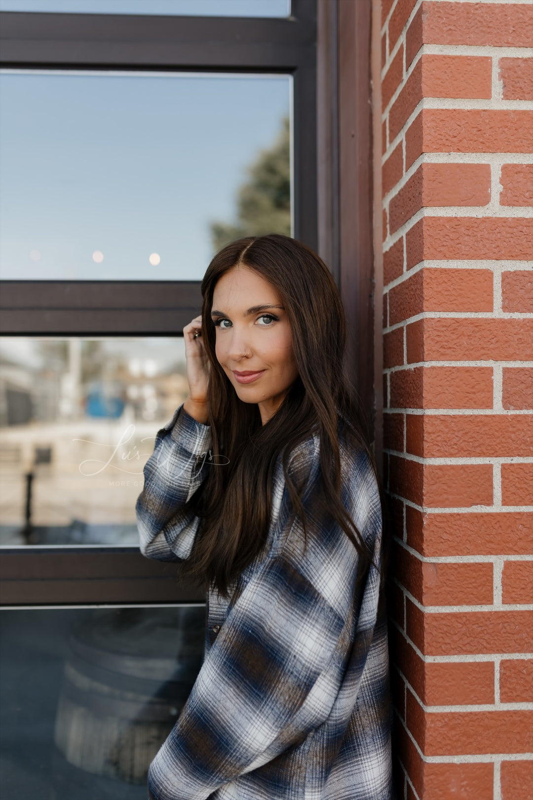 “Briar” [M] 22” Glam Lace Top Wig