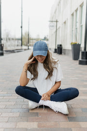 “Lacey” Everyday Hat Wig [M] 22”
