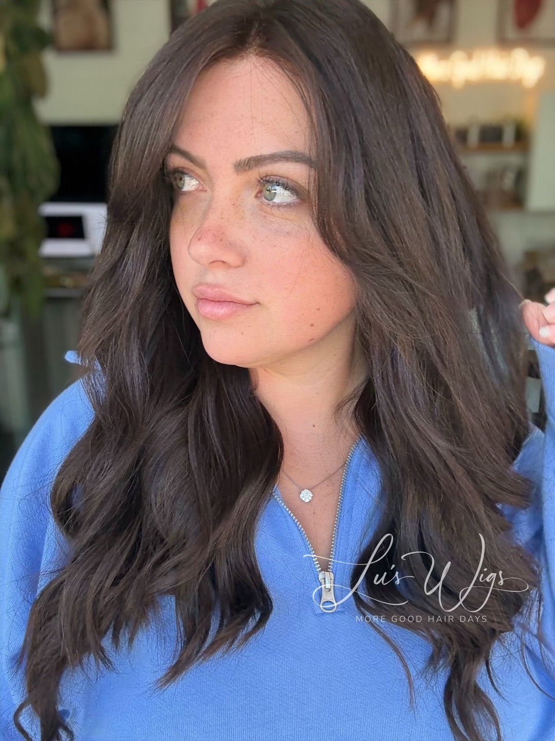 “Sia” [M] 23” Euro Lace Top Wig