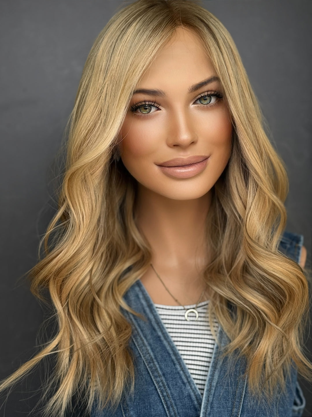 “Stephanie” [M] 20” Lace Top Wig